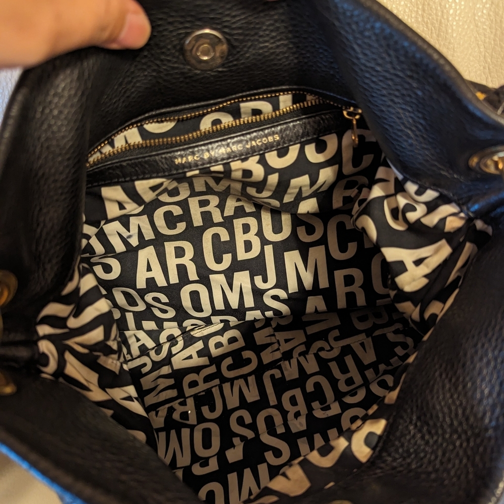 Marc by Marc Jacobs Classic Q Hillier Hobo black purse - Picture 7 of 8